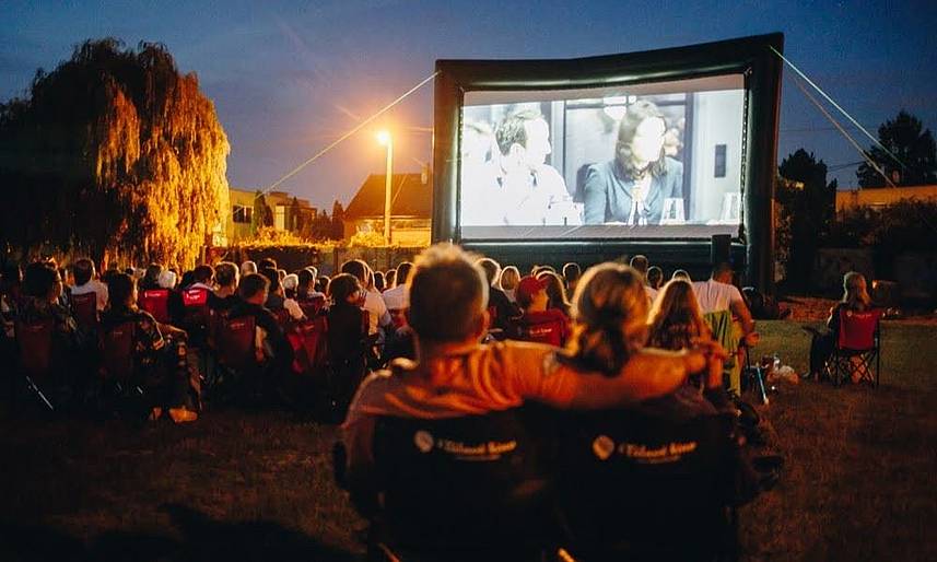 Travelling Cinema – Arnie & Barney 19.8.2026